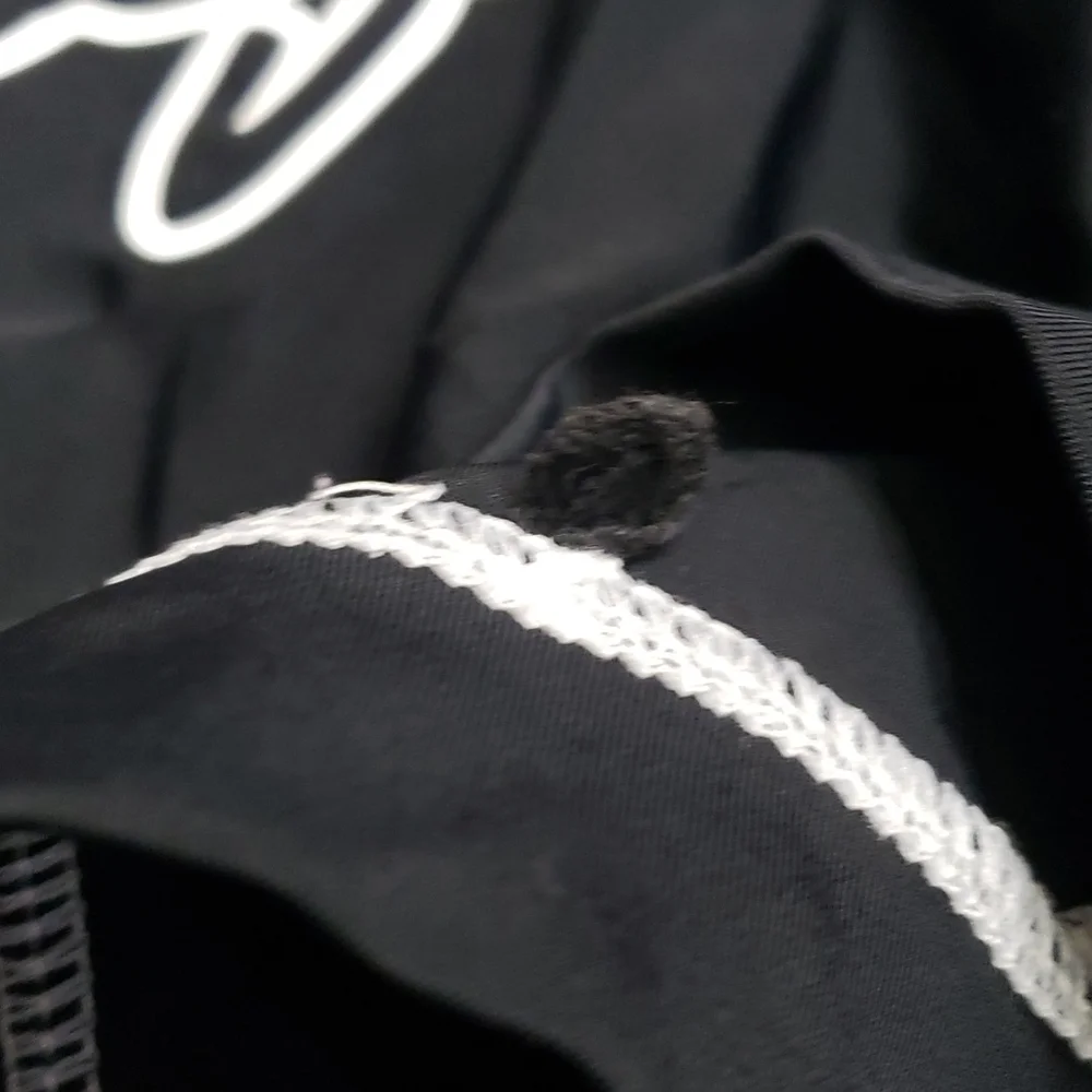 Maui and Son's Rashguard - Picture 7 of 9